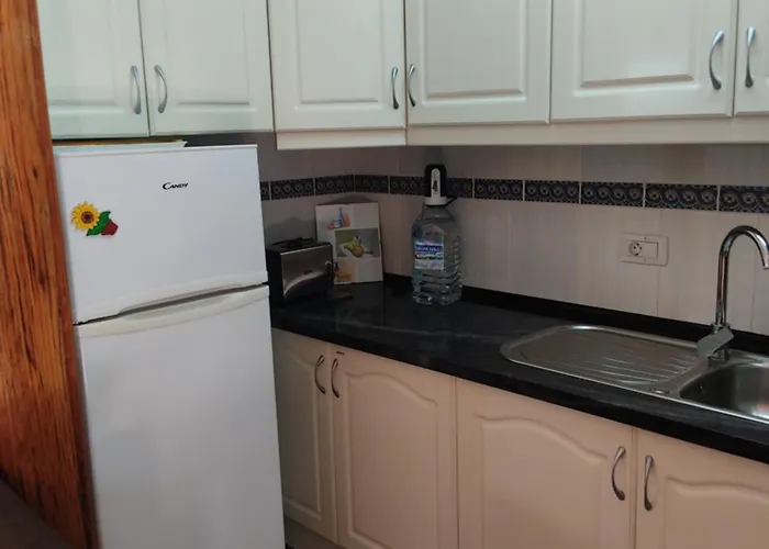 En Cristianos Edificio Guayero ロスクリスティアーノス